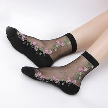 Load image into Gallery viewer, Woman Socks 2019